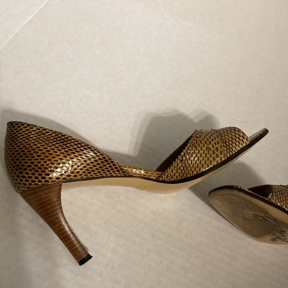 Gucci snakeskin D’orsay open toe heels size 8B - Picture 16 of 16